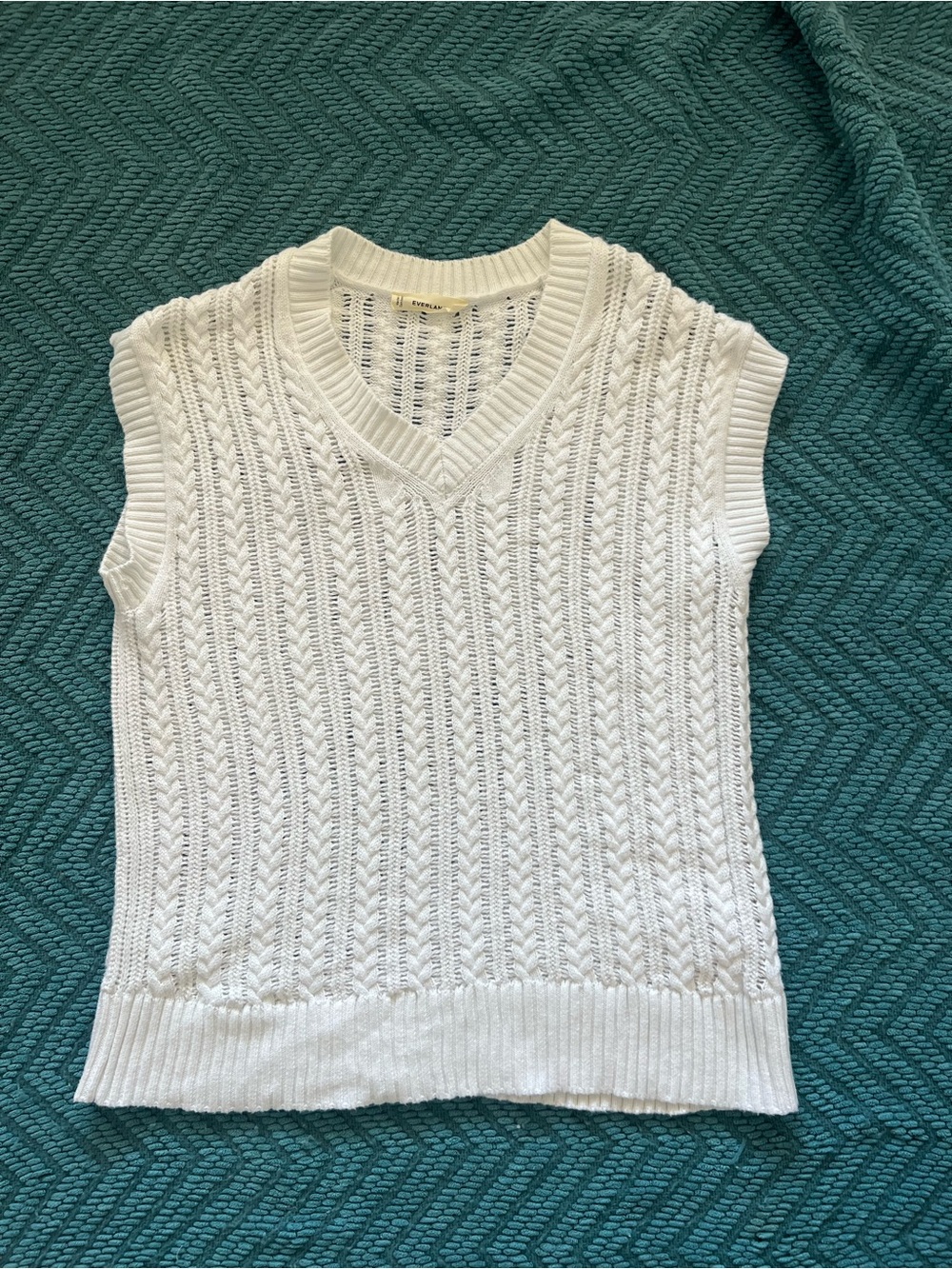 Everlane Cableknit Vest